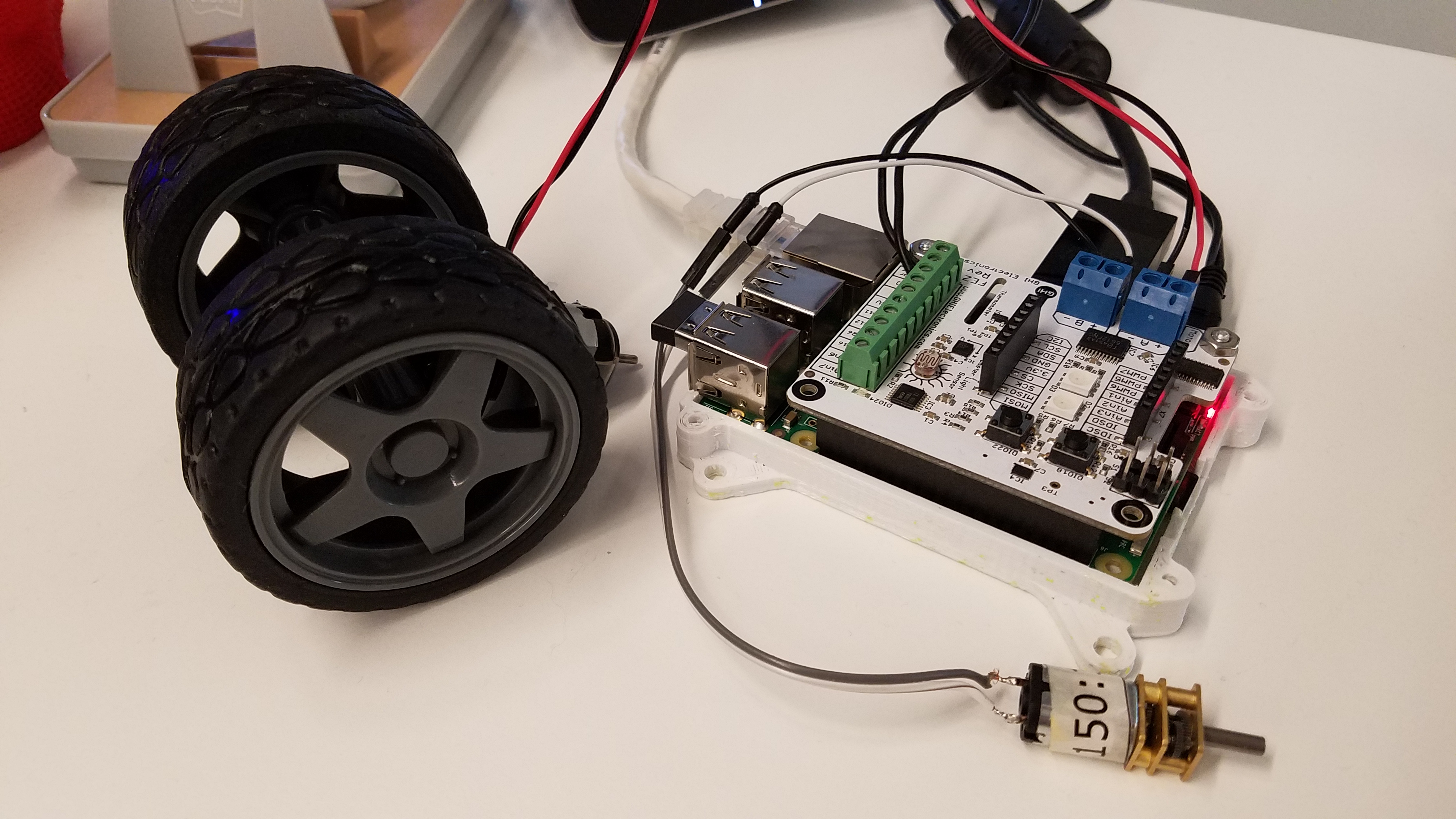 Smart Shades with Windows IoT 1